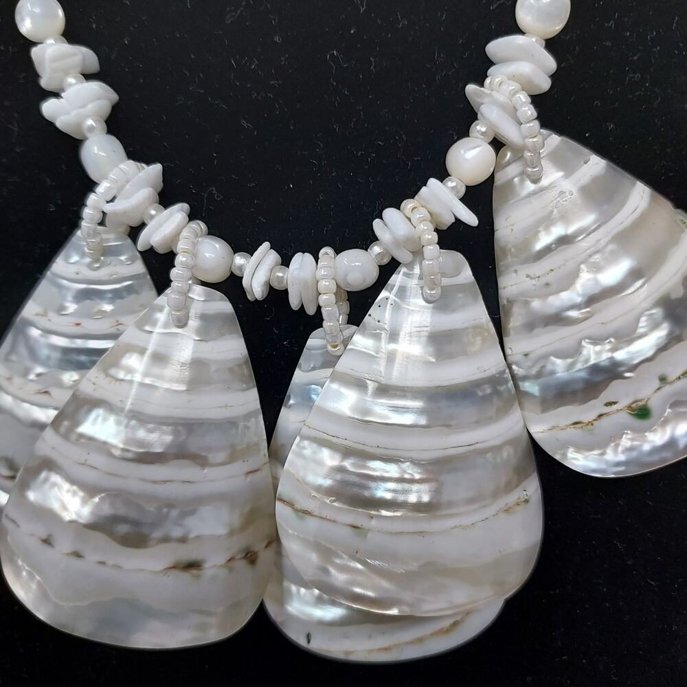 Natural Sea Shell Bib Necklace Seed Beads Faux Seed Pearls Beach Resortwear